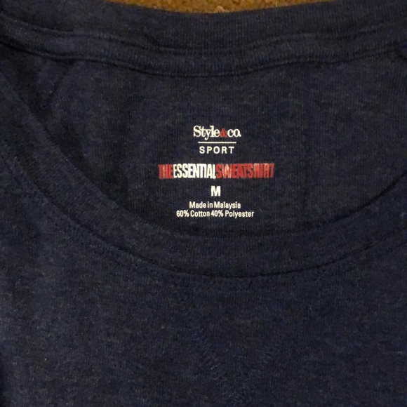 Ladies Top - Picture 2 of 2